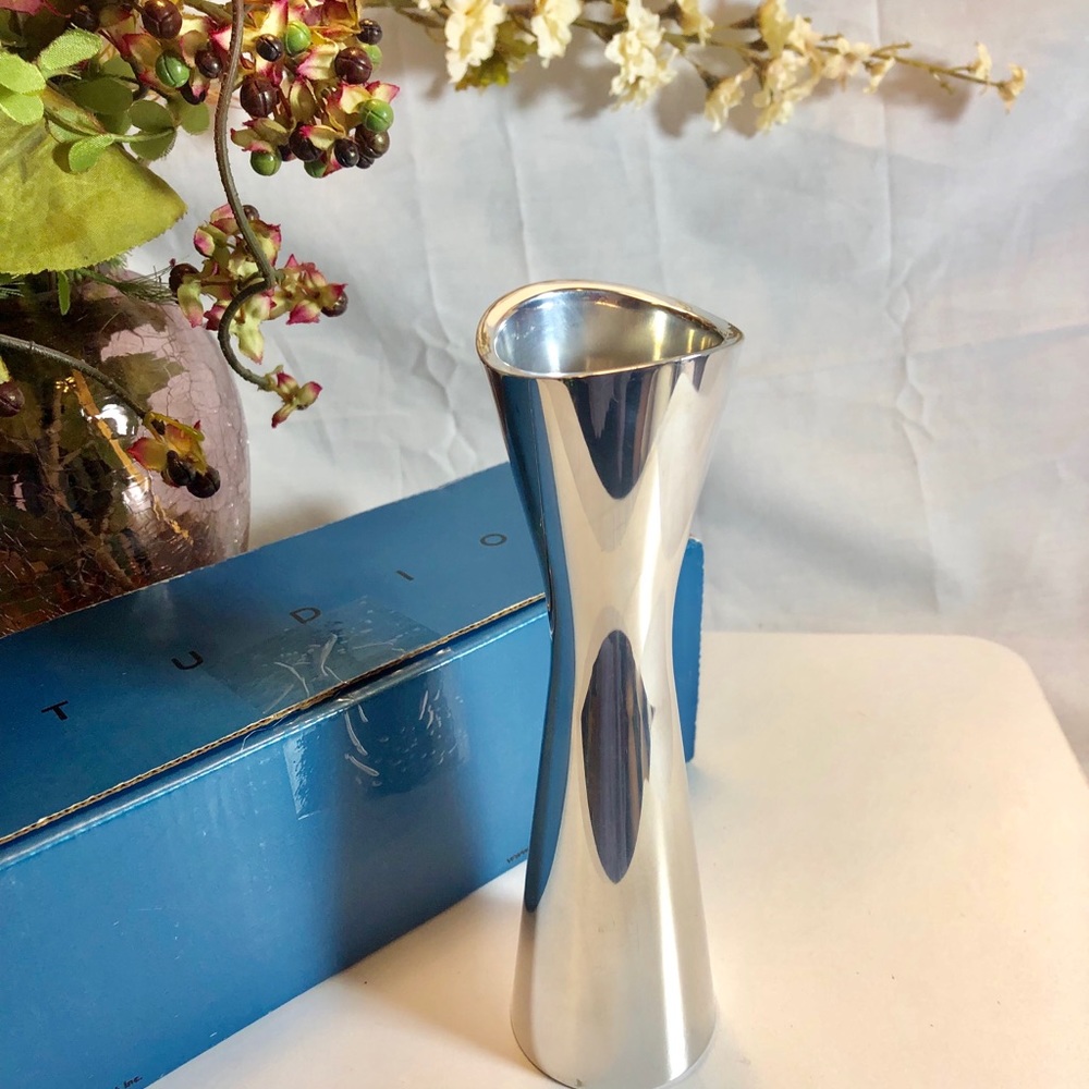 Nambe Fleur Bud Vase 7”